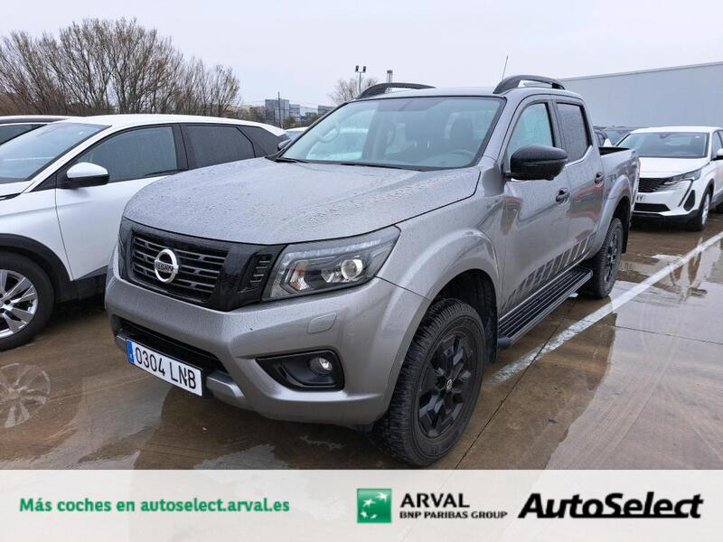 NISSAN Navara